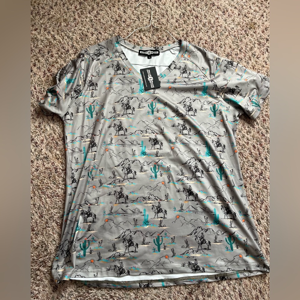 Rowdy Crowd Gray Desert Print Short Sleeve Tee XL